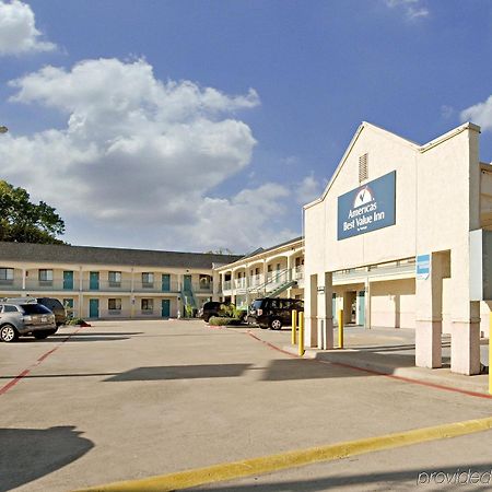 Americas Best Value Inn Mckinney Extérieur photo