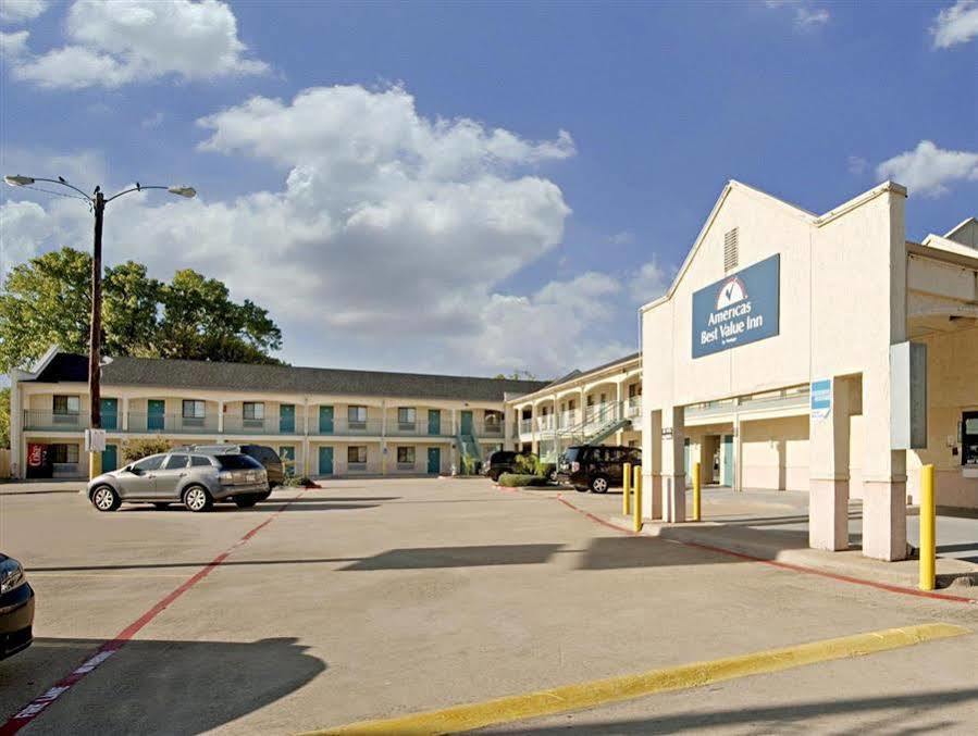 Americas Best Value Inn Mckinney Extérieur photo
